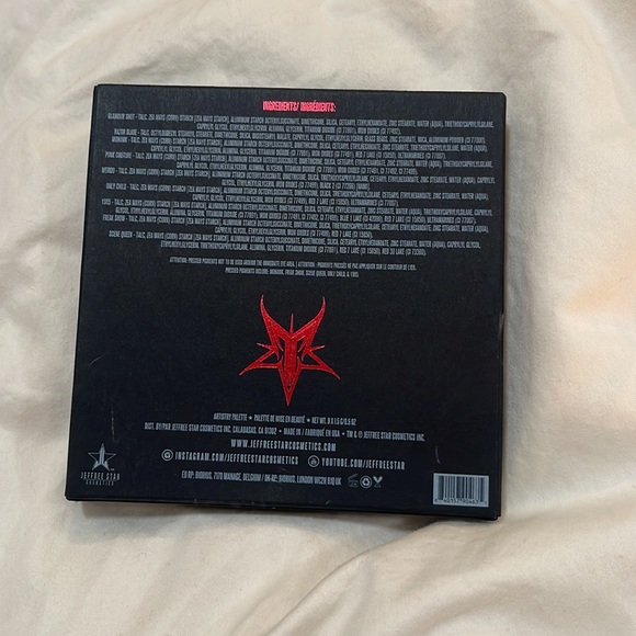 NEW JEFFREE STAR Cosmetics Weirdo Artistry Mini Palette - Picture 3 of 7